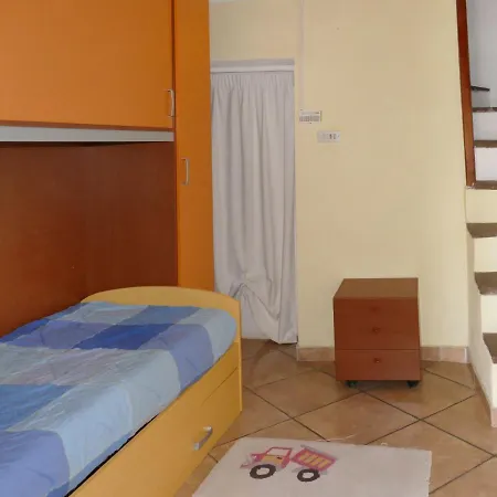 Locazione Turistica Casa Sui Tetti